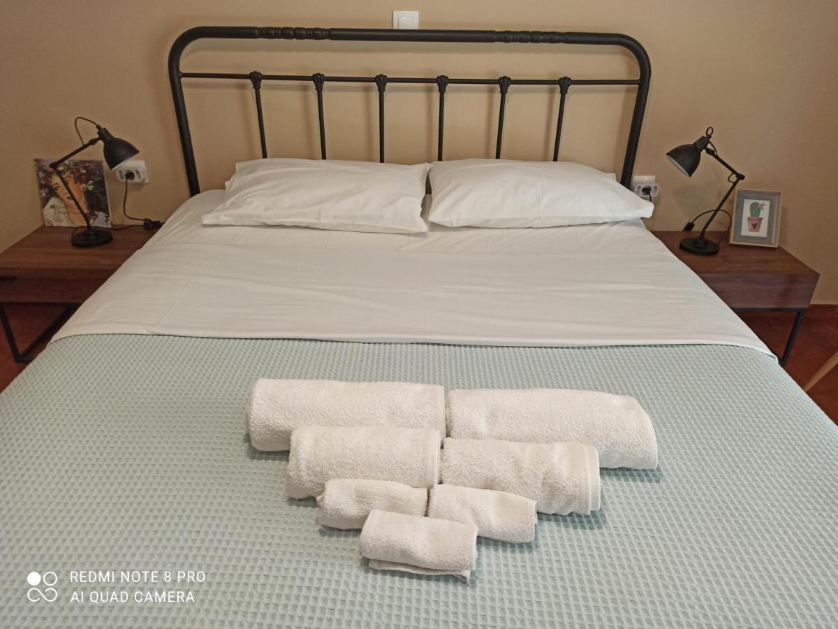 Lavender2 Bed & Breakfast Kalamata Bagian luar foto